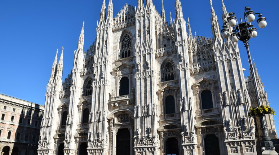 milan duomo square